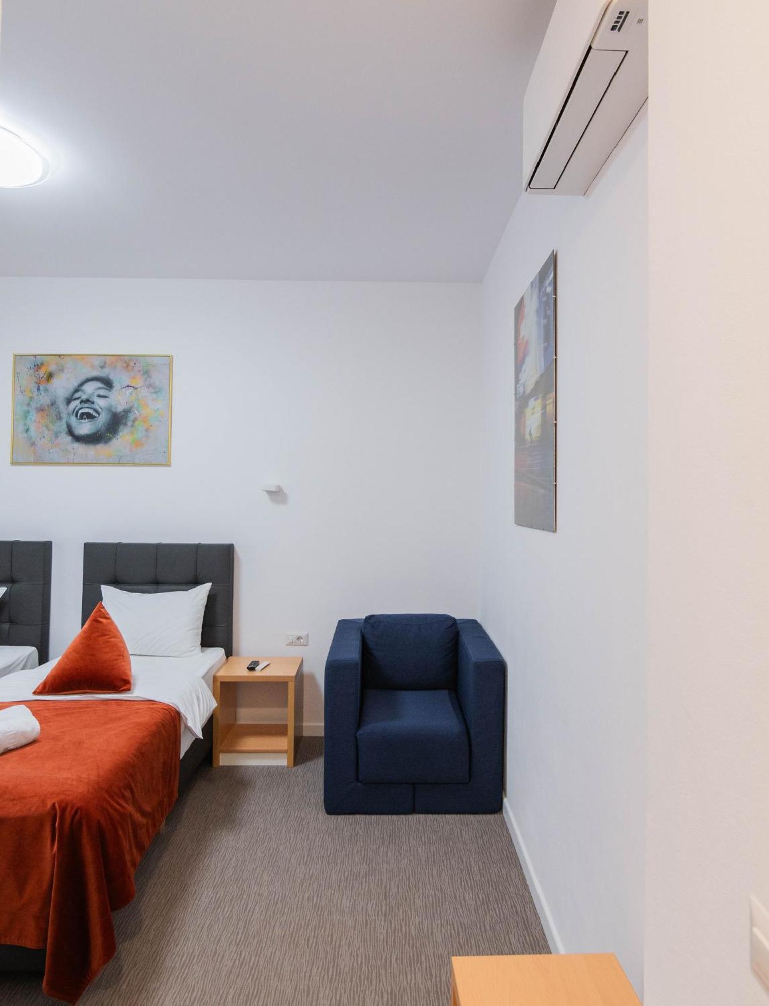 Hotel Urban Baia Mare Zewnętrze zdjęcie