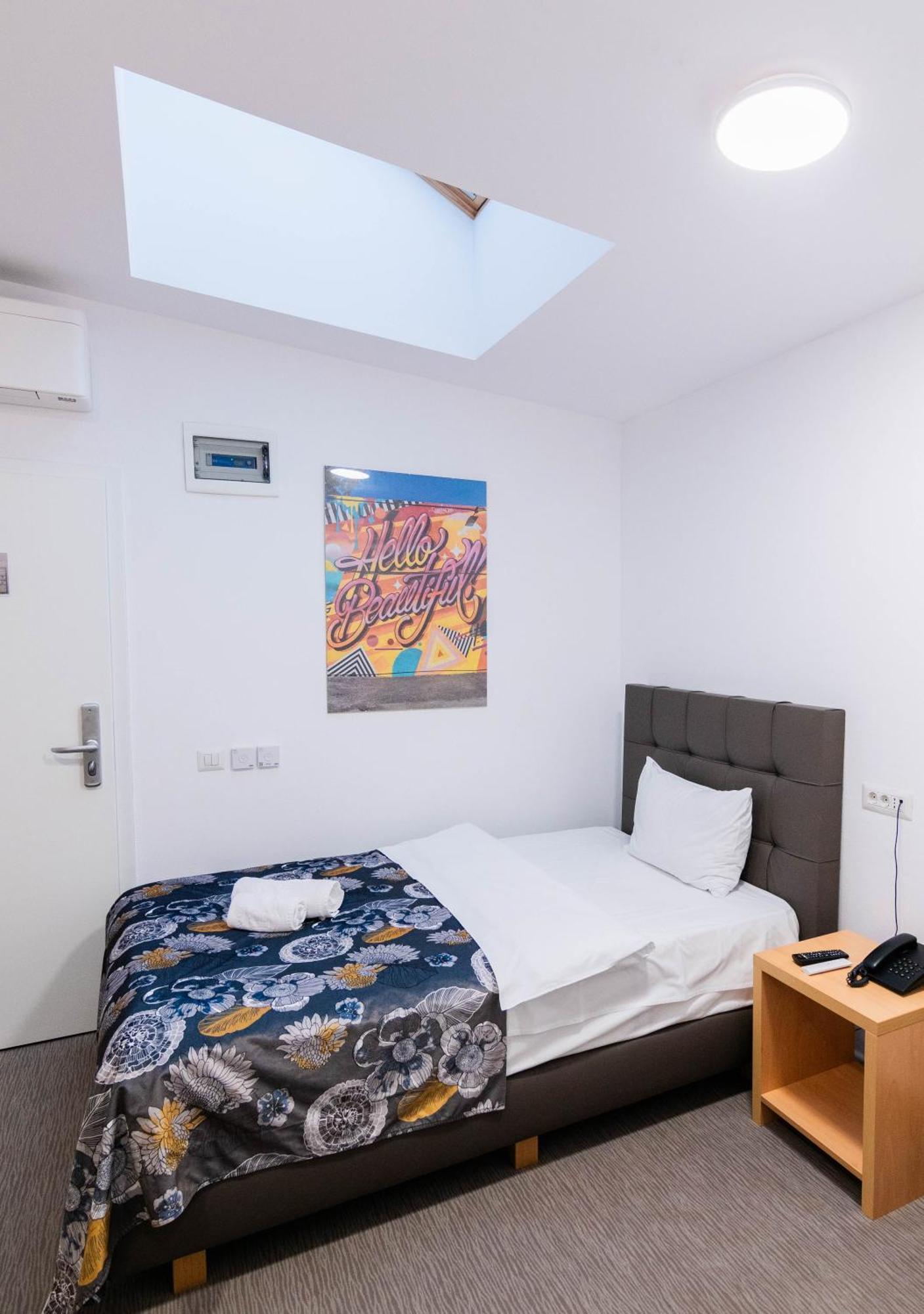 Hotel Urban Baia Mare Zewnętrze zdjęcie